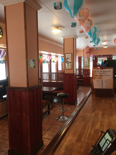 WOK&SUSHI - Gastronomi och hotellverksamhet