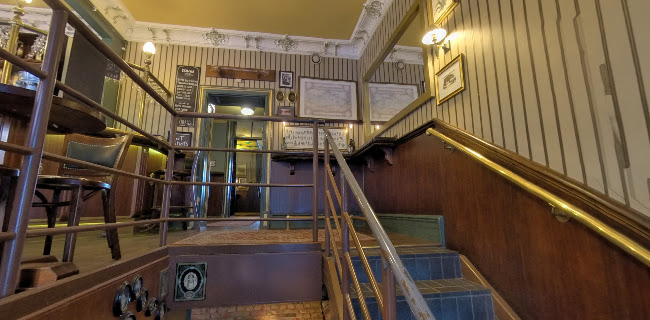 Reviews of Flying Barrel in Göteborg - Gastronomi och hotellverksamhet