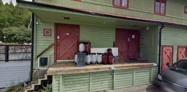 Lock, Hop & Barrel Brewery Restaurant