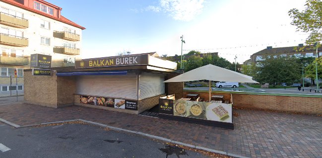 Balkan Burek & Cevapi - Gastronomi och hotellverksamhet