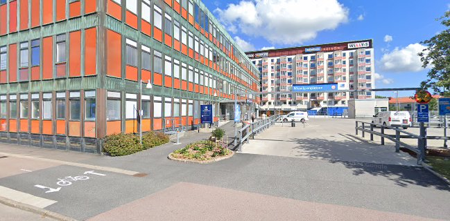 La Cuisine Open Times