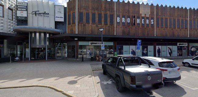 Opinii despre Naked Juicebar în Farsta - Gastronomi och hotellverksamhet