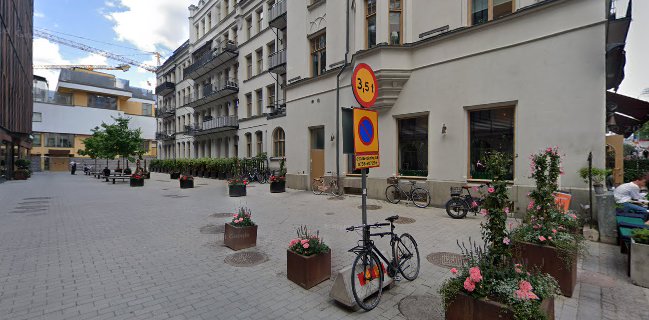 Schmaltz Bar & Delicatessen