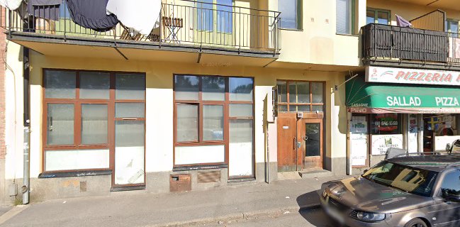 Pizzeria Pino (Pizza Crew Midsommarkransen)