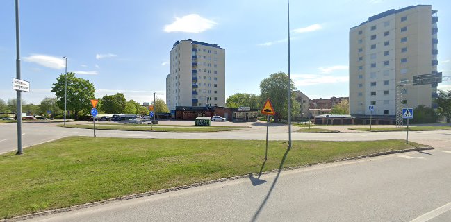 Dillos Pizzeria & Grill